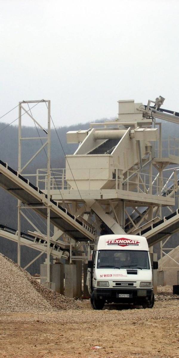 QUARRY CONVEYOR.jpg